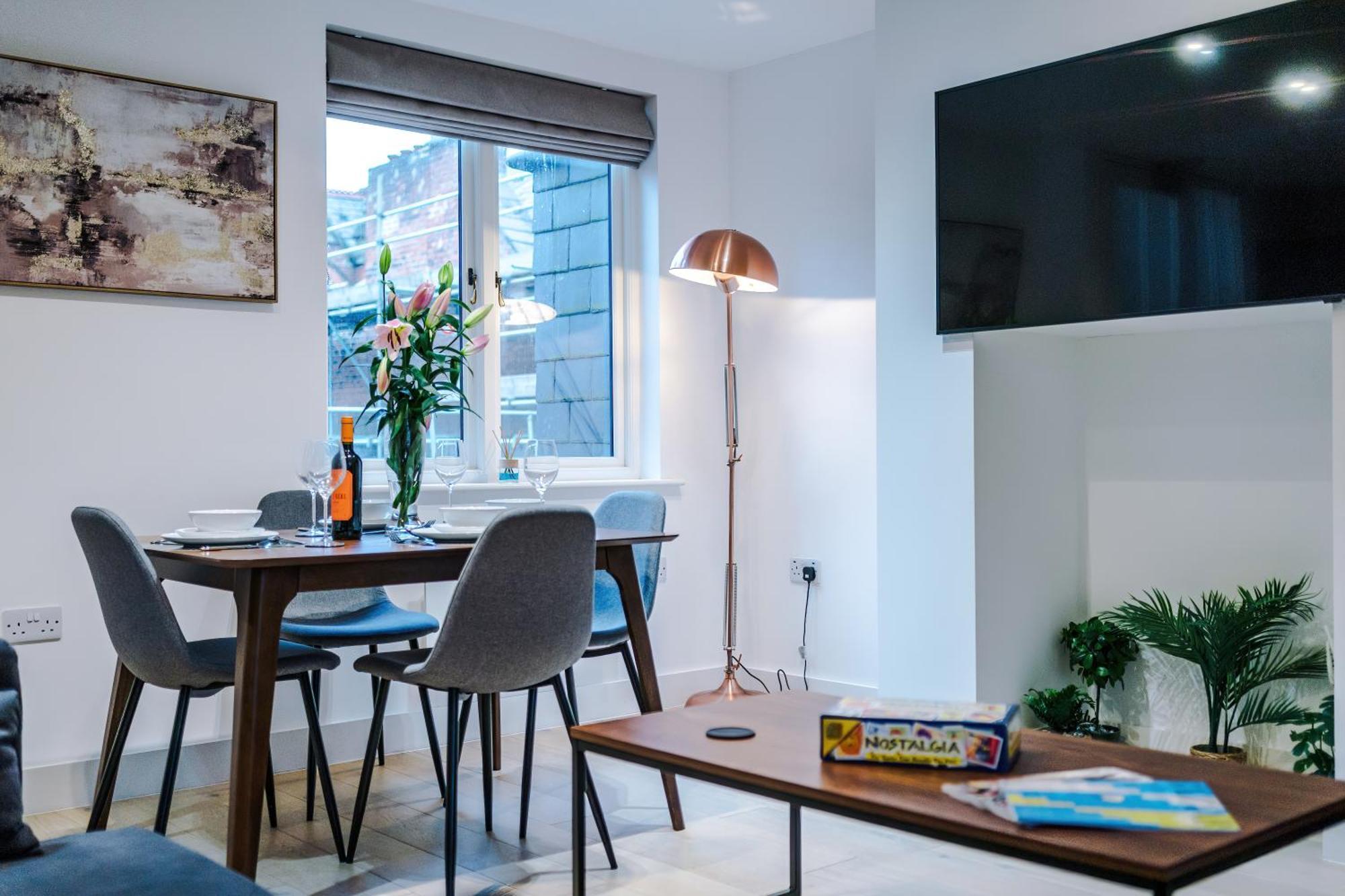 King Street Collection Apartment Manchester Room photo